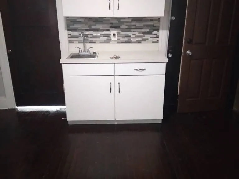 27 Margaret St #3 — Photo 1