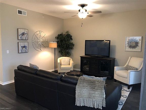 3rd image of 9350 Highland Woods Blvd Unit 4102