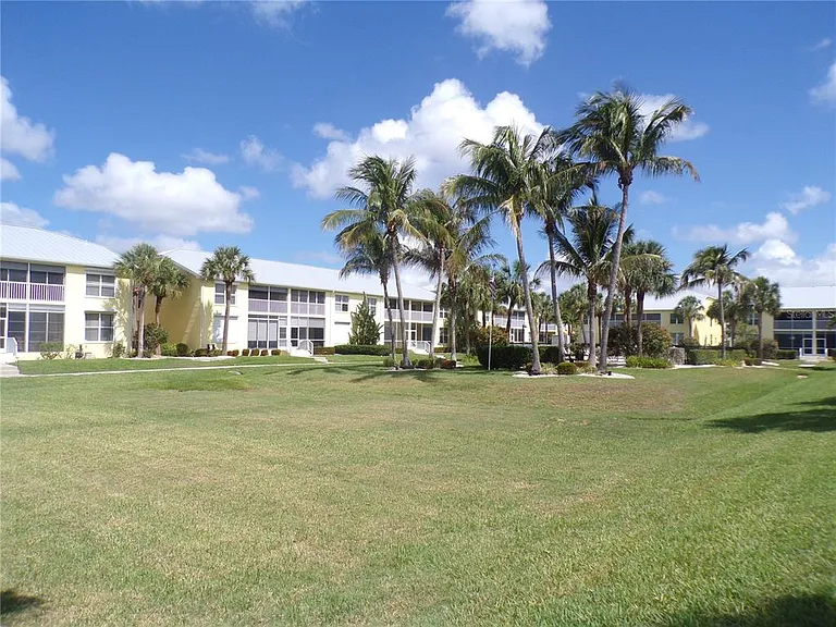 2000 Bal Harbor Blvd #9112 — Photo 58