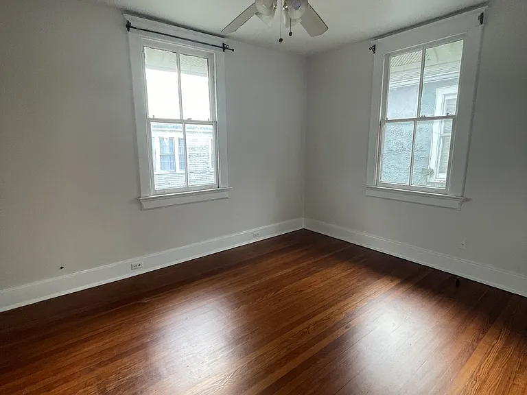 7800 Saint Charles Ave #B — Photo 2
