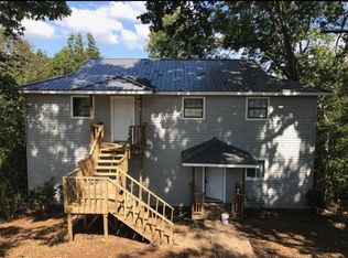 3950 Darryl Ln, Gainesville, GA 30506