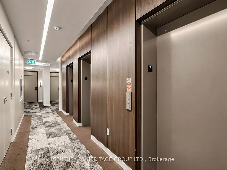 8888 Yonge St #718 — Photo 44