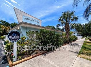 206 9th Ave NE #8, Saint Petersburg, FL 33701