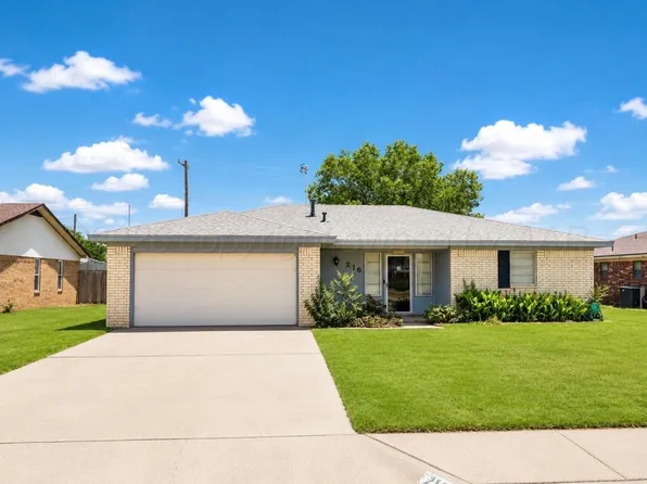 216 Juniper St, Hereford, TX 79045