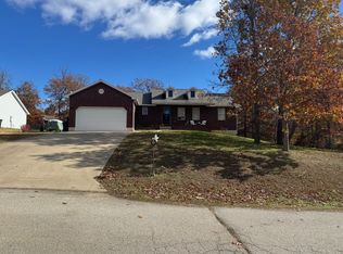 21146 Larson Rd, Waynesville, MO 65583