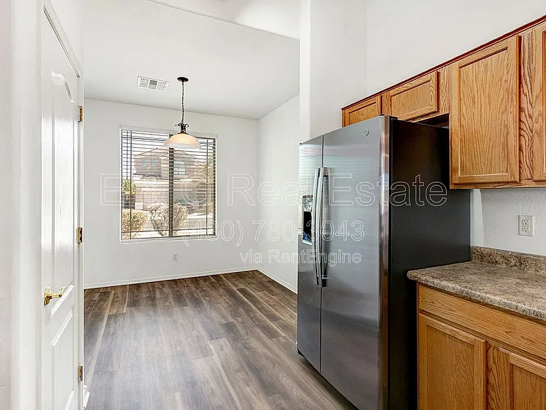 17228 W Elm St — Photo 7