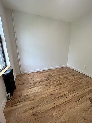 Rented by Capri Jet Realty Corp | media 18