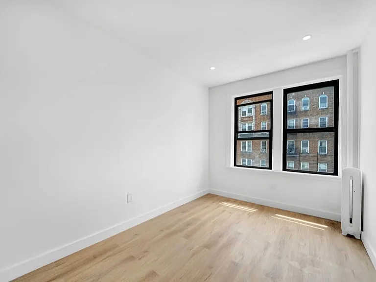 617 W 170th St #4C — Photo 10