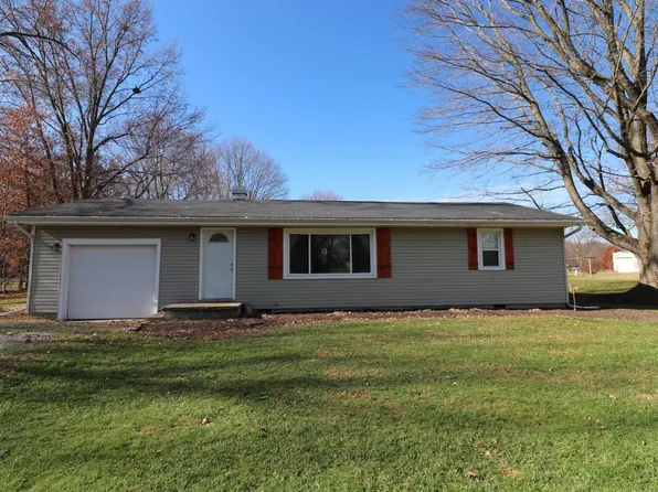807 S Winmere Ave, Selma, IN 47383