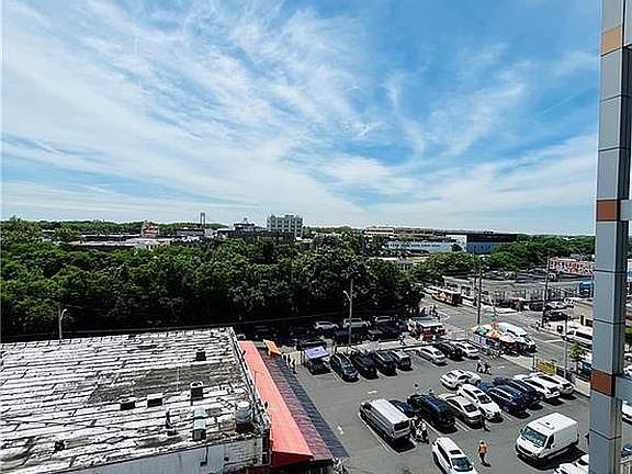 5th image of 818 60th St Unit 4B