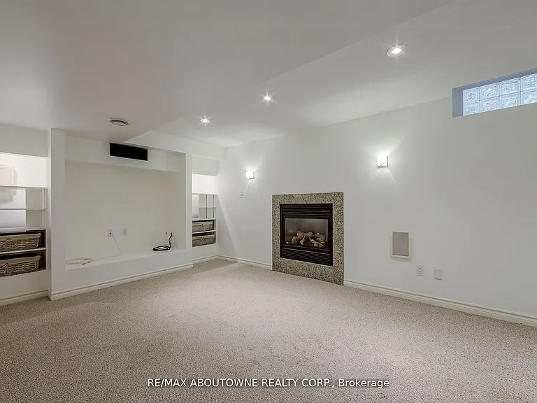 1487 The Links Dr — Photo 24