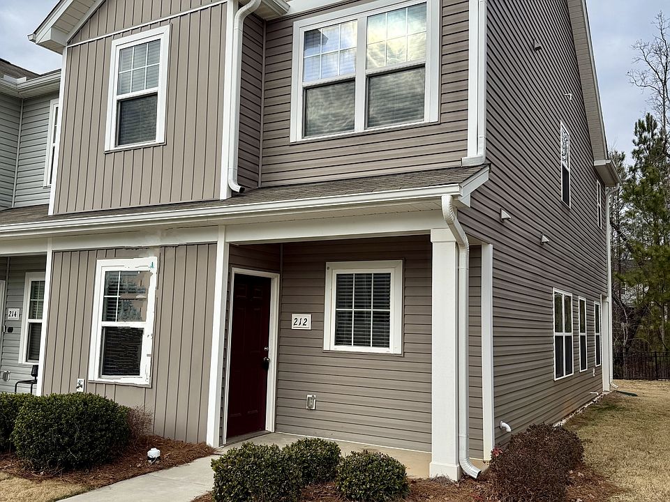 1st image of 212 Chandler Ct #1