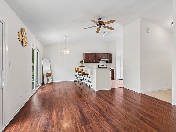 4th image of 3287 Medford Ct