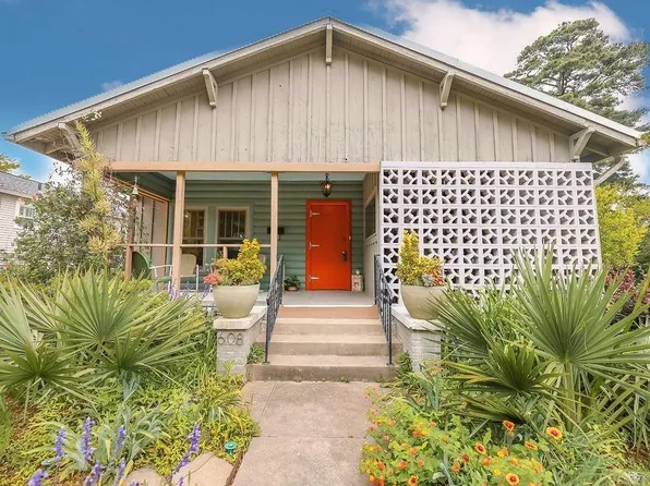 608 E 5th St, El Dorado, AR 71730