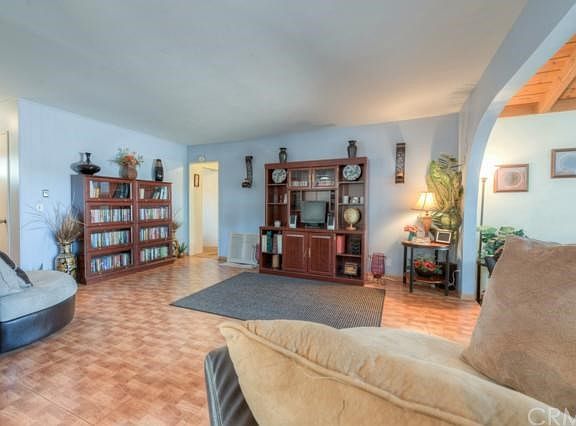 5th image of 7601 El Caney Dr