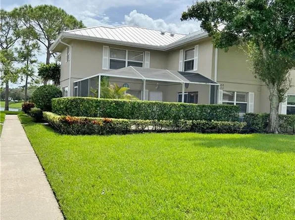 2430 SW Danbury Ln, Palm City, FL 34990