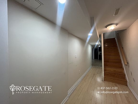 4th image of 71 Crumlin Cres #2