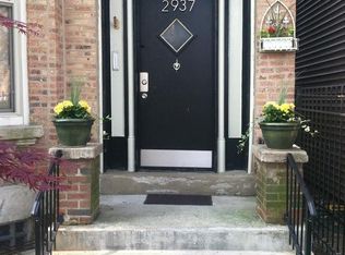 2937 W Fulton St #1, Chicago, IL 60612