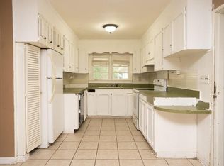 313 Dewey McGlamry Rd, Fitzgerald, GA 31750
