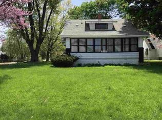 4404 W Redbud Dr, Peoria, IL 61604