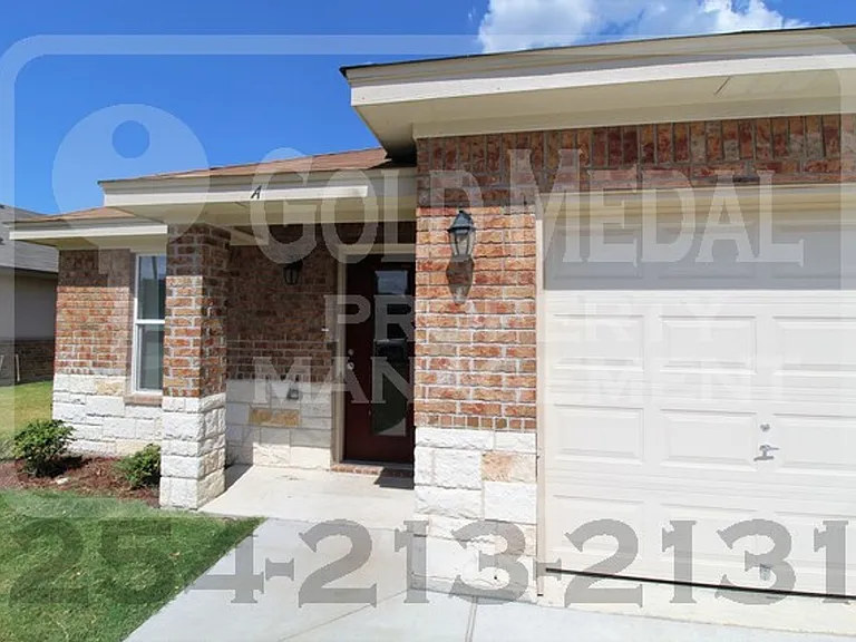 1809 Aztec Trce — Photo 2