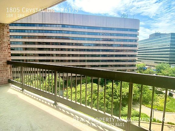 2nd image of 1805 Crystal Dr APT 617S