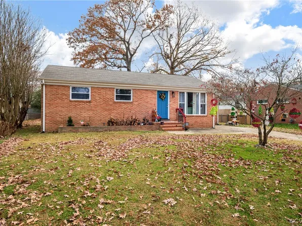 3111 Holly Ave, Colonial Heights, VA 23834