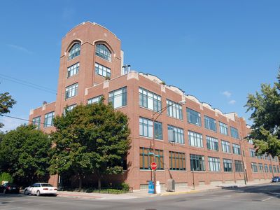 2600 N Southport Ave APT 119, Chicago, IL, 60614