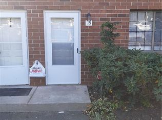 499 Scott Rd APT 15, Waterbury, CT 06705