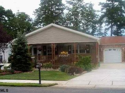 46 Knollwood, Hamilton Twp, NJ, 08330