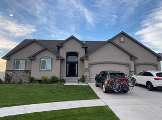 665 Canyon Springs Dr, Rexburg, ID 83440