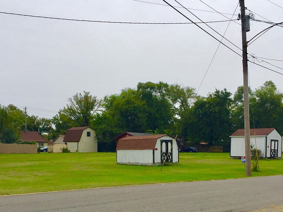 2nd image of 3 Cole Ave