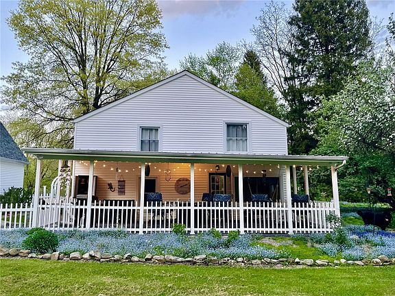 4th image of 519 Pulaski Rd
