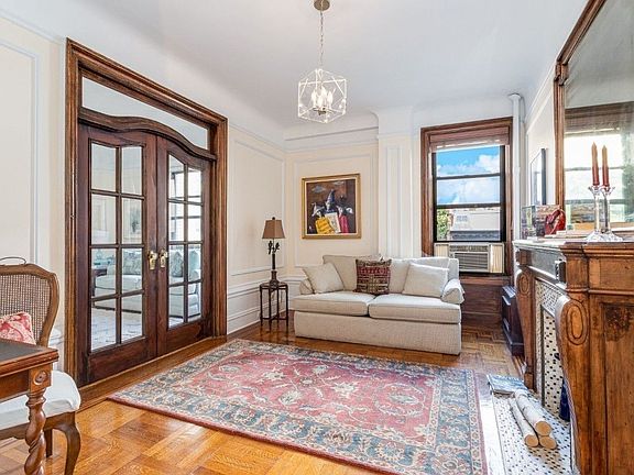 2nd image of 314 W 100th St APT 61