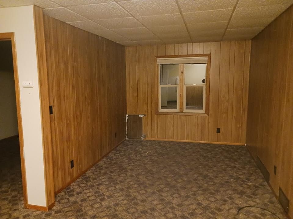 2nd image of 3804 Grand Ave #2