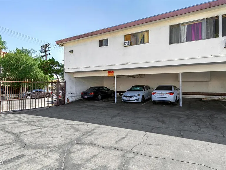 13040 Dronfield Ave #3 — Photo 14