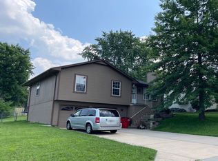 1709 N Lazy Branch Rd, Independence, MO 64058