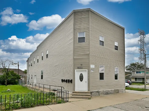 3324 E 136th St, Chicago, IL 60633