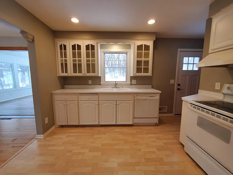 4700 Church Ln — Photo 5