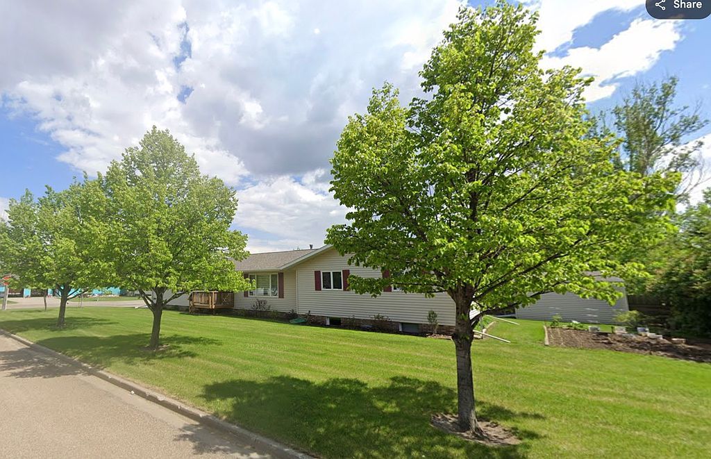 1231 Meadowbrook Dr - Property Image