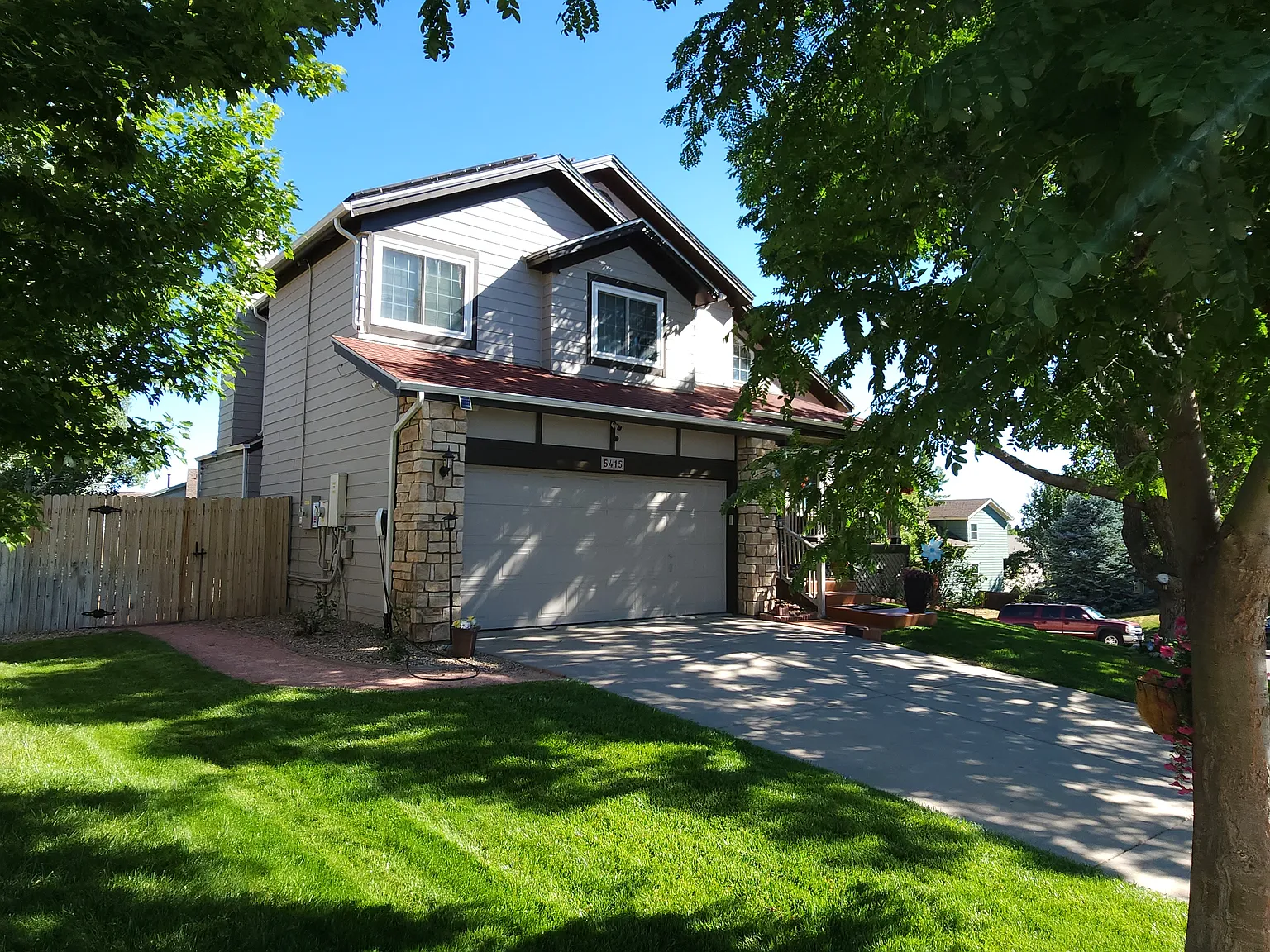 6 bed, 3.5 bath, 2875 sqft, $3,300 — Photo 1