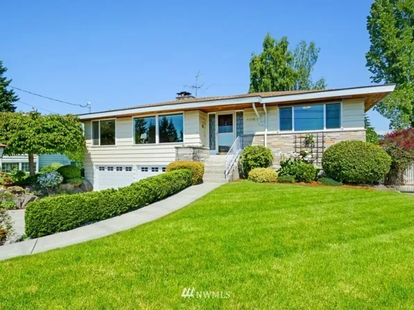 5238 116th Ave SE, Bellevue, WA 98006