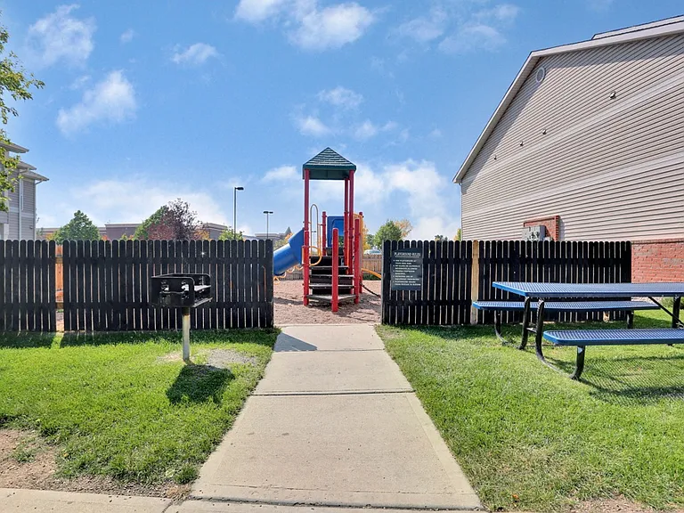 Buffalo Run Apartments — Photo 5