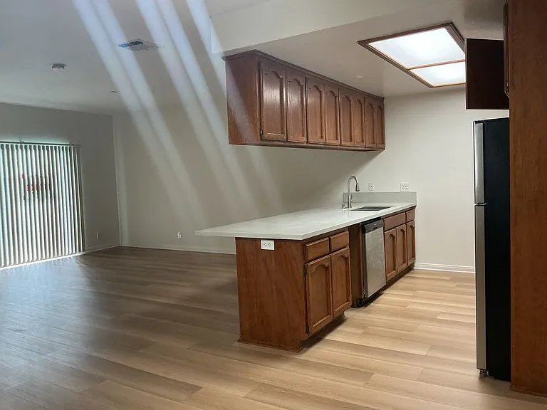 17200 Newhope St #235 — Photo 4