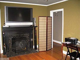 3rd image of 2608 Sherwood St