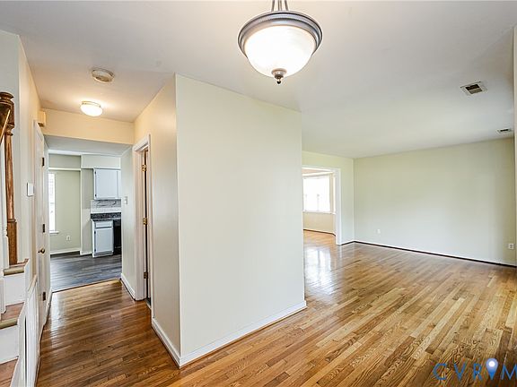 5th image of 811 Kiefer Field Ct