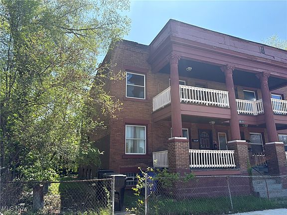 2nd image of 10512 Greenlawn Ave