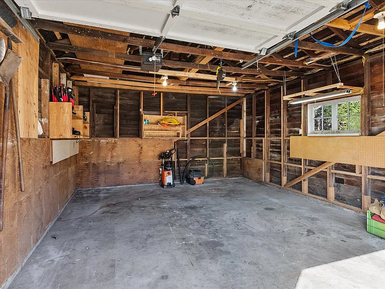 10331 Stone Ave N — Photo 9