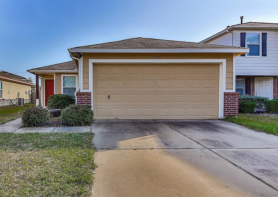 1st image of 7630 Painted Desert Dr