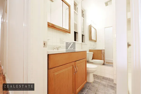 Rented by ZealEstate Group Inc | media 72